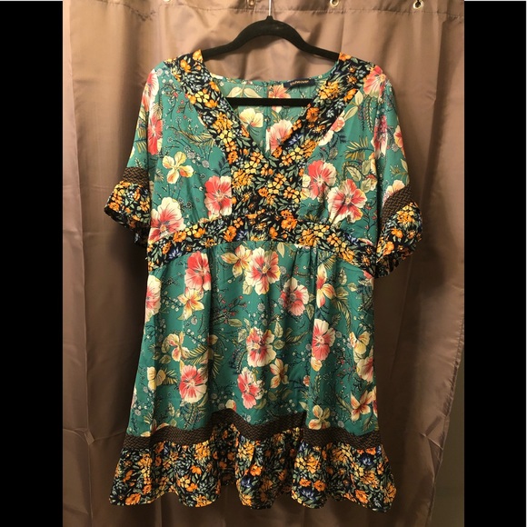 Bluheaven, NWOT, Green Floral, Boho Mini Dress - Picture 1 of 2